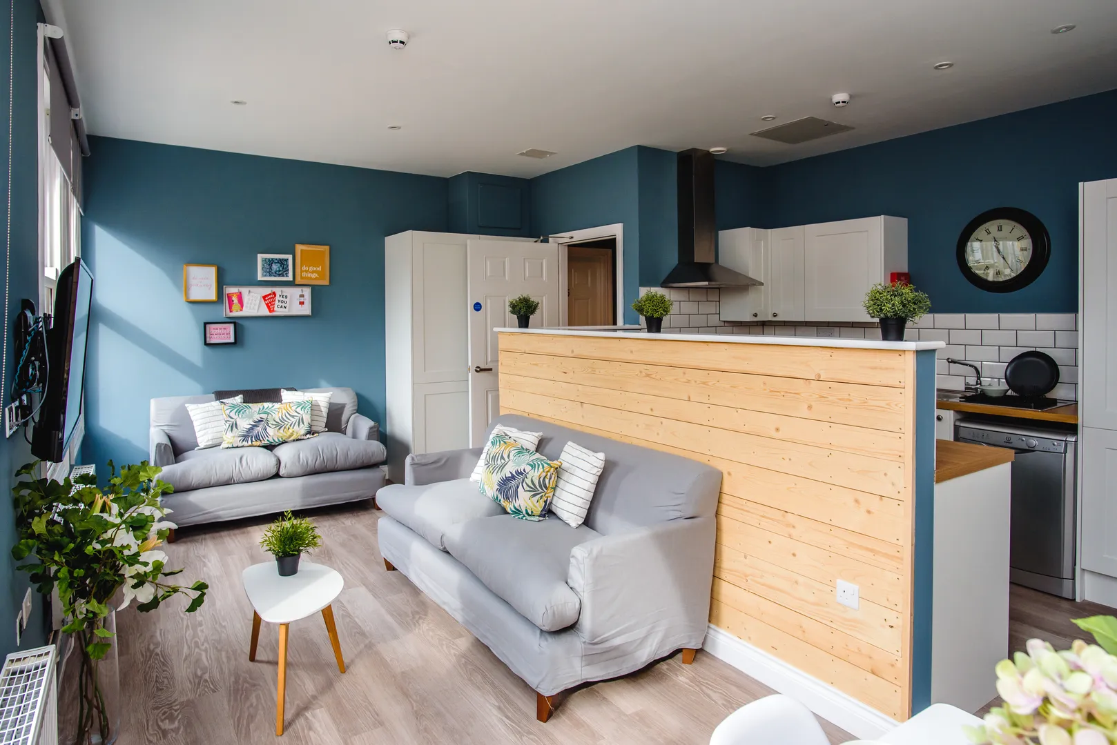 Flat C, 25 Lister Gate - Luxury 5 Bed City Centre Apartment - Image 18